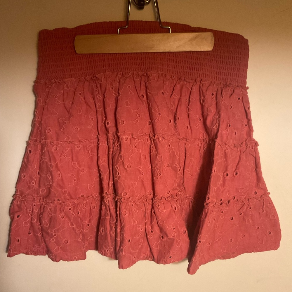American Eagle pink skirt